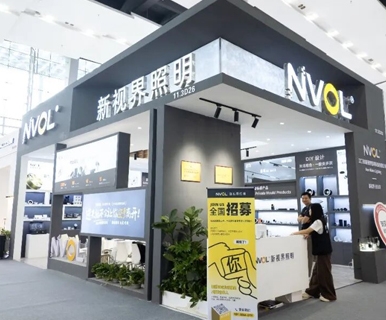 受够了低价厮杀！新视界照明赵杰：换条赛道，把利润“抢”回来！